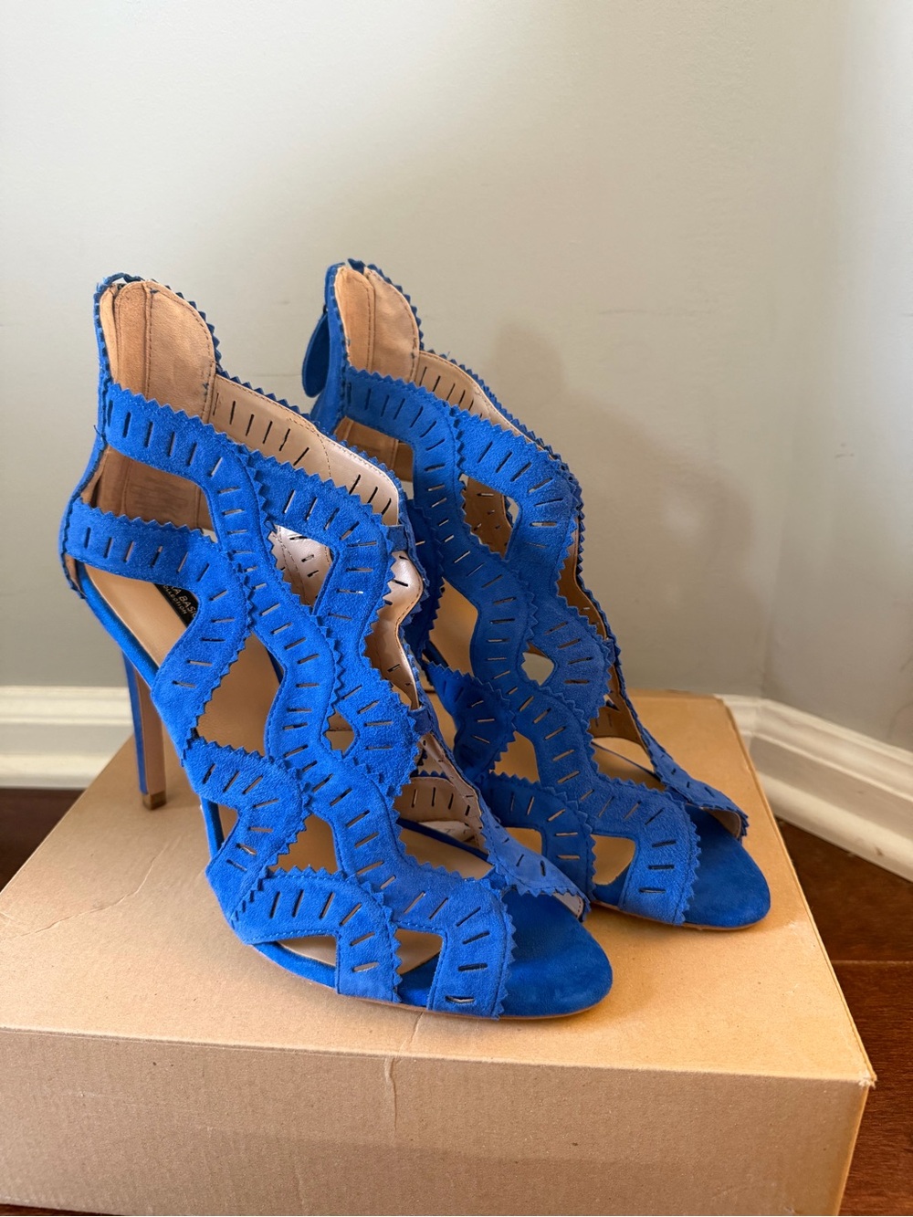 Brand New Zara Blue Strappy High Heel Open Toe Sandals 41/10